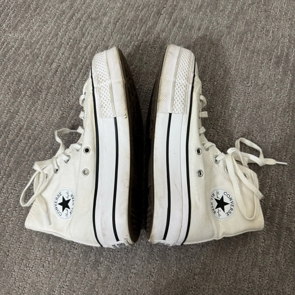 Converse Chuck Taylor All Star Lift High Top Sneakers, Size 6 - Picture 6 of 10